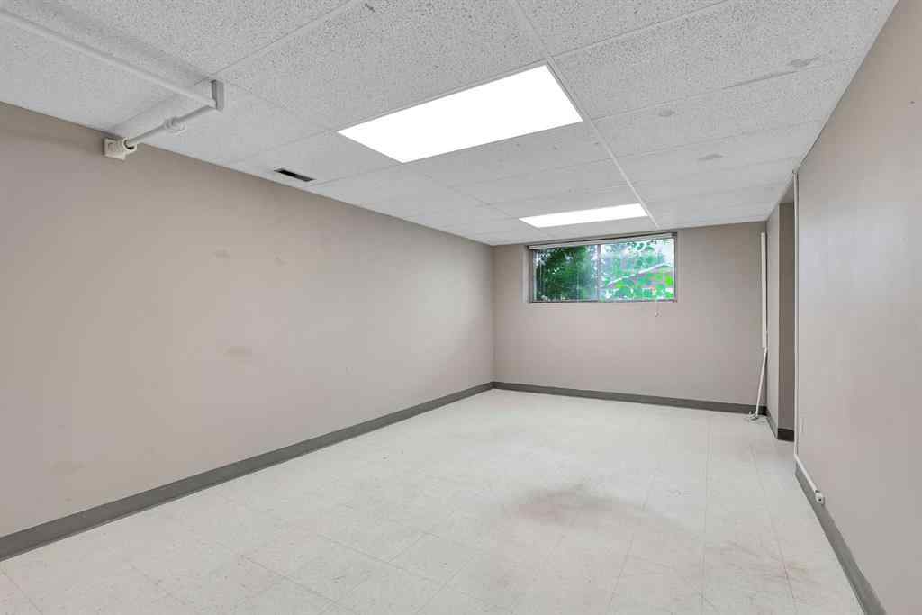 MLS® A2258797 - 10829 5 Street SW in Southwood Calgary, Residential