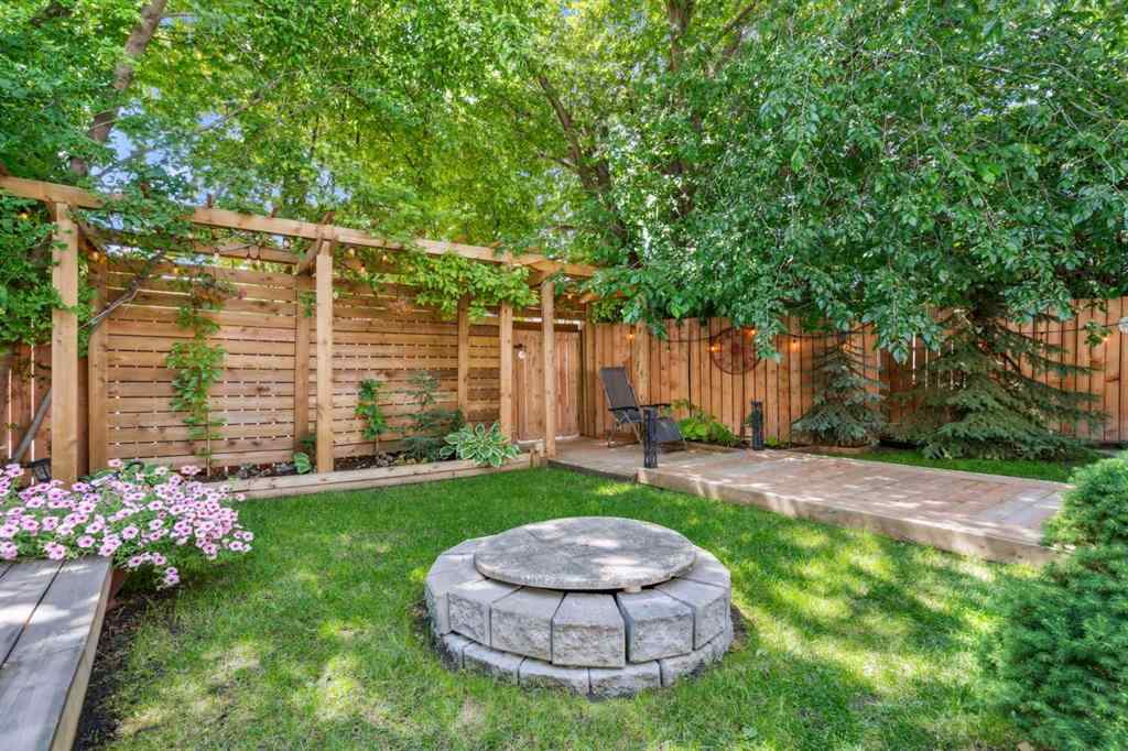 MLS® A2258798 - 343 Canterbury Drive SW in Canyon Meadows Calgary, Residential