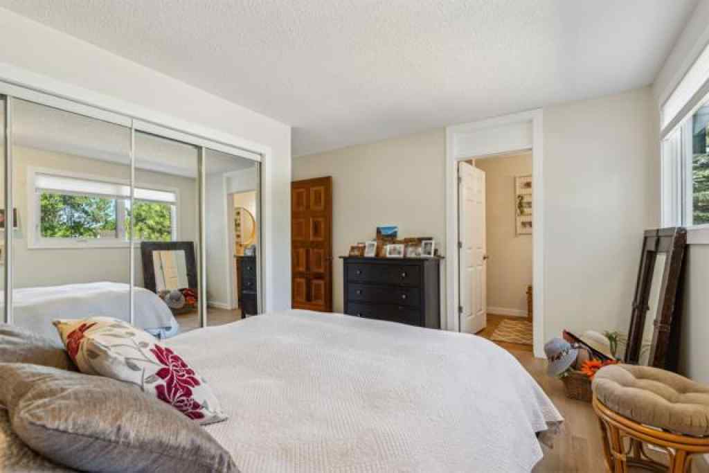 MLS® A2258798 - 343 Canterbury Drive SW in Canyon Meadows Calgary, Residential