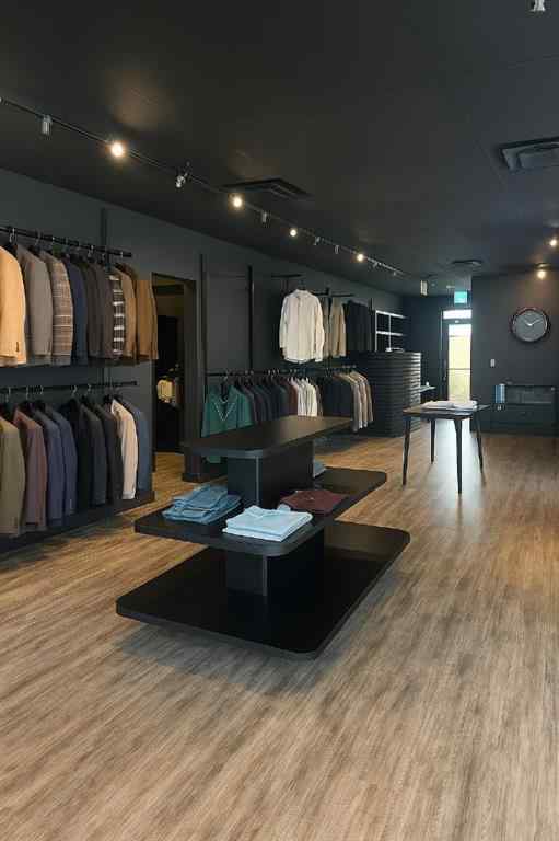 MLS® A2258799 - 4250 109 Avenue NE in Stoney 3 Calgary, Commercial