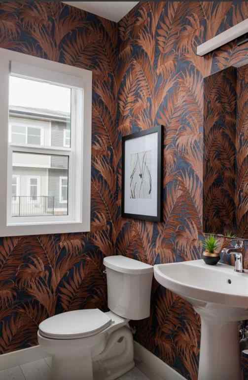 MLS® A2258801 - 702 Chelsea Village  in Chelsea_CH Chestermere, Residential