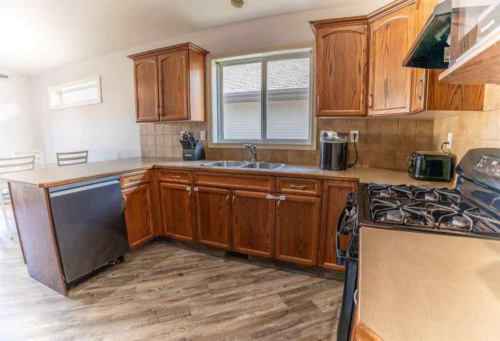 MLS® A2258803 - 205 Jennings Crescent  in Johnstone Crossing Red Deer, Residential