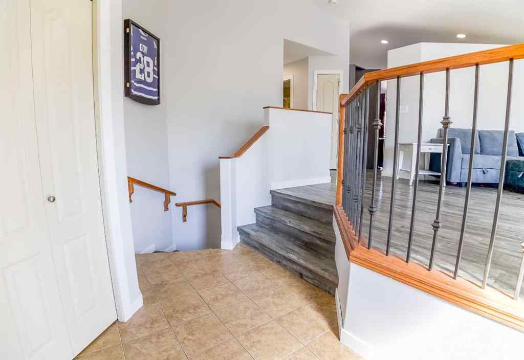 MLS® A2258803 - 205 Jennings Crescent  in Johnstone Crossing Red Deer, Residential