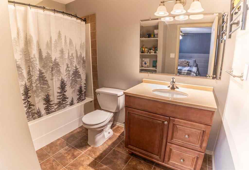 MLS® A2258803 - 205 Jennings Crescent  in Johnstone Crossing Red Deer, Residential