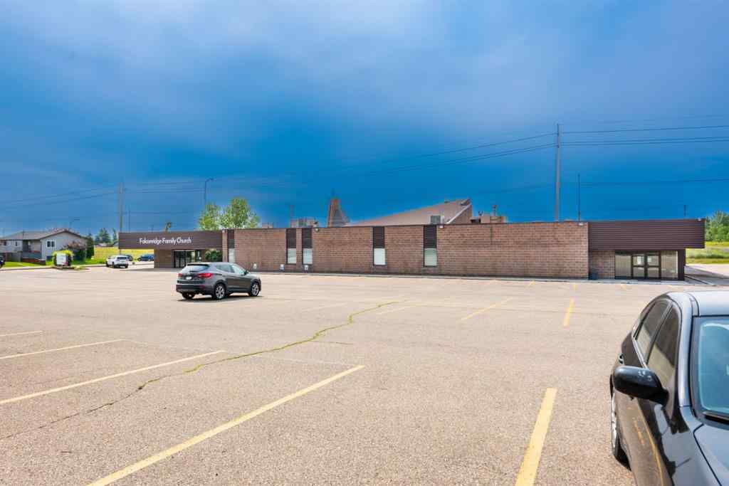 MLS® A2258804 - 207 Fallswater Road NE in Falconridge Calgary, Residential