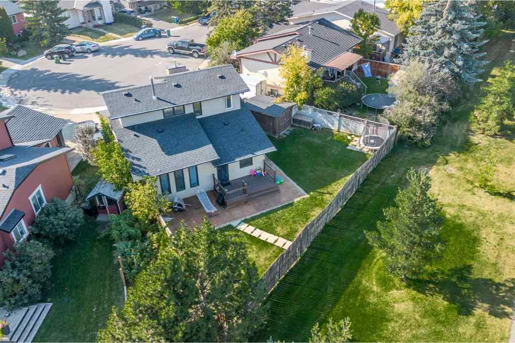 MLS® A2258809 - 26 Elston Place  in Edgewater Airdrie, Residential