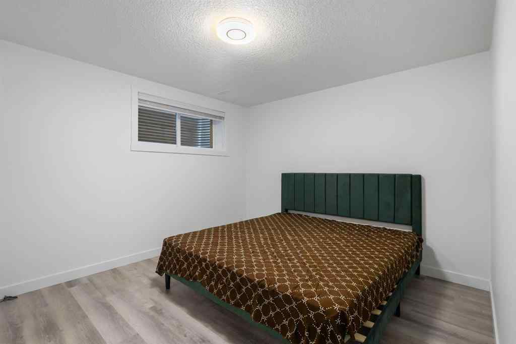 MLS® A2258811 - 36 Aspen Hills Close SW in Aspen Woods Calgary, Residential
