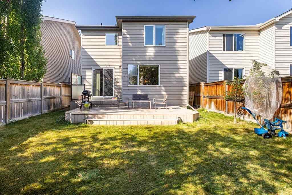 MLS® A2258811 - 36 Aspen Hills Close SW in Aspen Woods Calgary, Residential