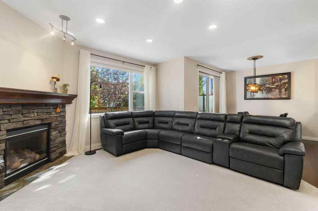MLS® A2258811 - 36 Aspen Hills Close SW in Aspen Woods Calgary, Residential