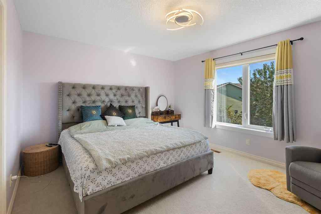 MLS® A2258811 - 36 Aspen Hills Close SW in Aspen Woods Calgary, Residential