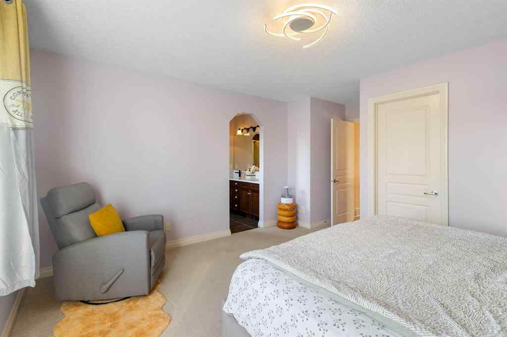 MLS® A2258811 - 36 Aspen Hills Close SW in Aspen Woods Calgary, Residential