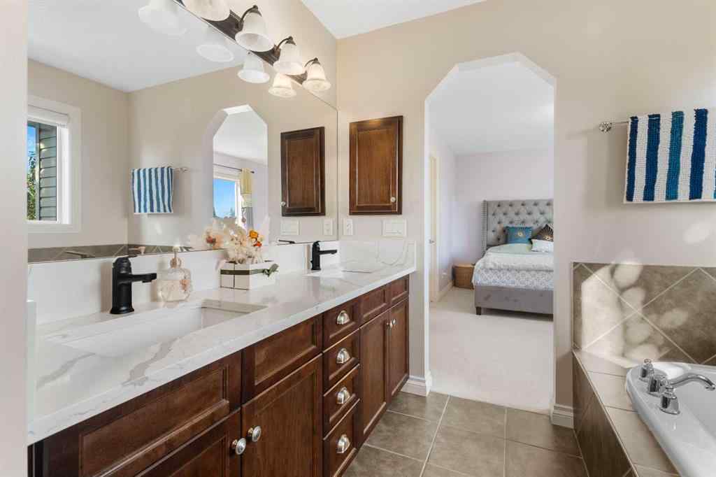 MLS® A2258811 - 36 Aspen Hills Close SW in Aspen Woods Calgary, Residential