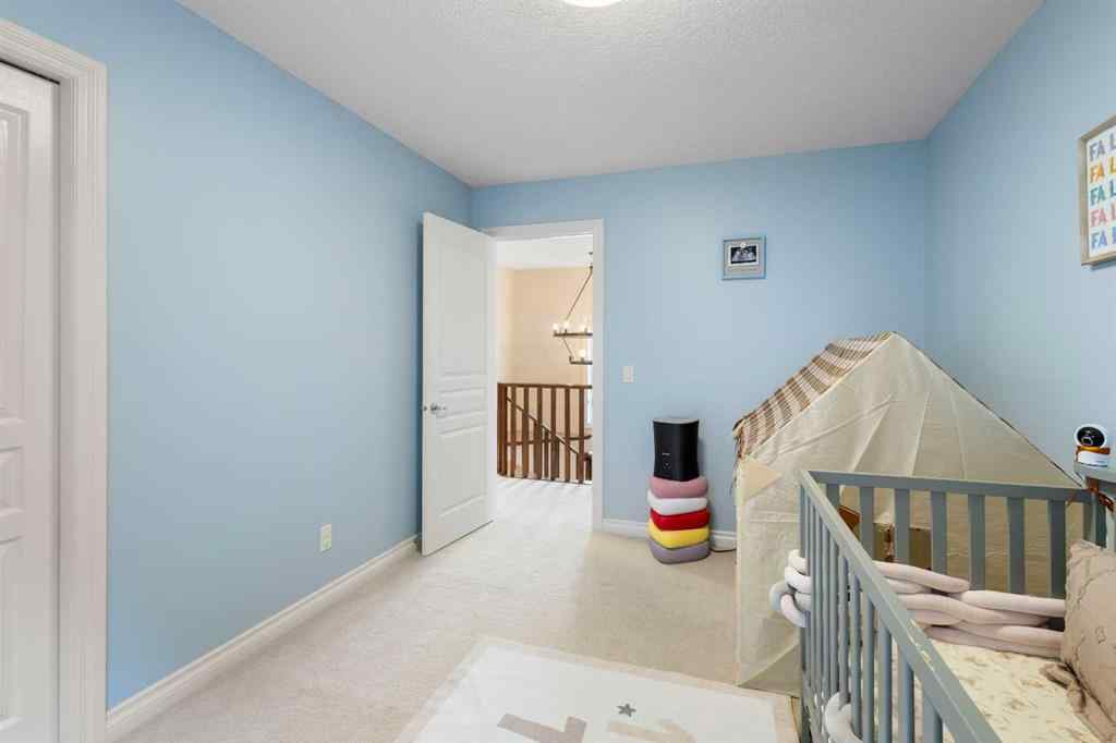 MLS® A2258811 - 36 Aspen Hills Close SW in Aspen Woods Calgary, Residential