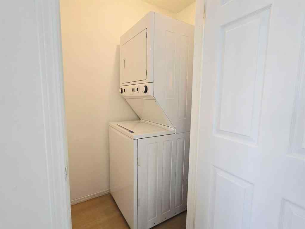 MLS® A2258812 - Unit #302 6825 Centre Street NW in Huntington Hills Calgary, Residential