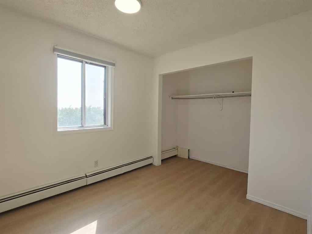 MLS® A2258812 - Unit #302 6825 Centre Street NW in Huntington Hills Calgary, Residential