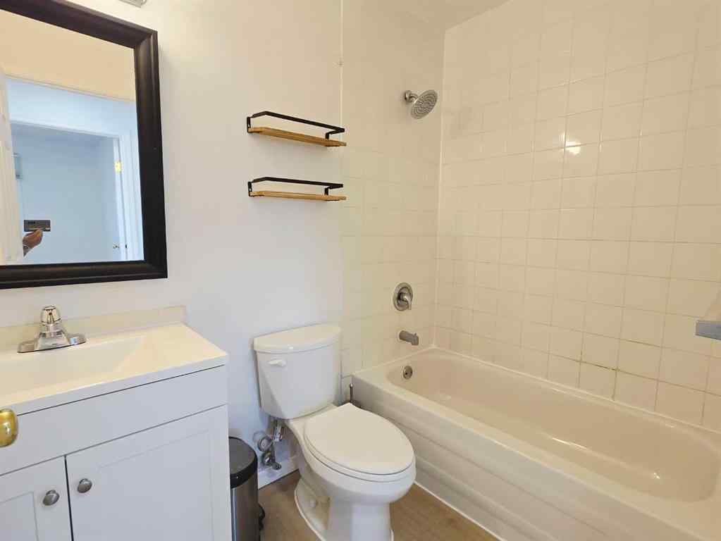 MLS® A2258812 - Unit #302 6825 Centre Street NW in Huntington Hills Calgary, Residential
