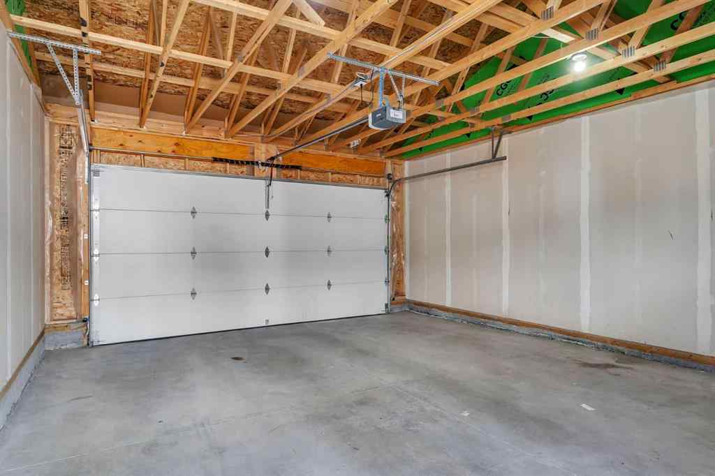 MLS® A2258813 - 72 Creekside Boulevard SW in Pine Creek Calgary, Residential
