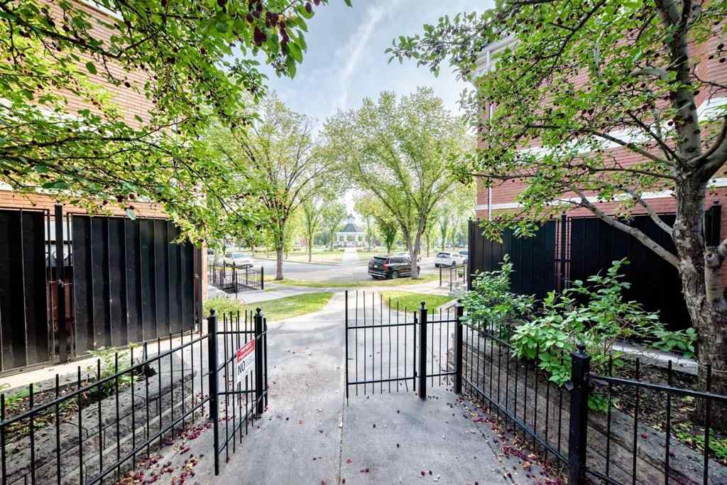 MLS® A2258816 - 84 Inverness Square SE in McKenzie Towne Calgary, Residential