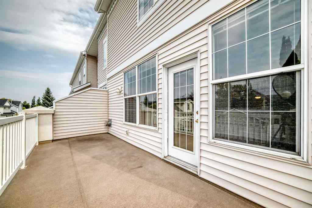 MLS® A2258816 - 84 Inverness Square SE in McKenzie Towne Calgary, Residential