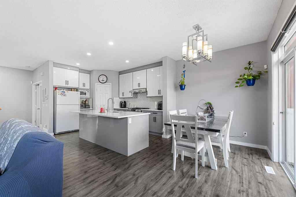 MLS® A2258818 - 17 Saddlecrest Crescent NE in Saddle Ridge Calgary, Residential