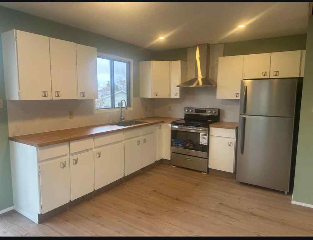 MLS® A2258823 - 52 Wildrose Crescent W in Sunnylea Brooks, Residential