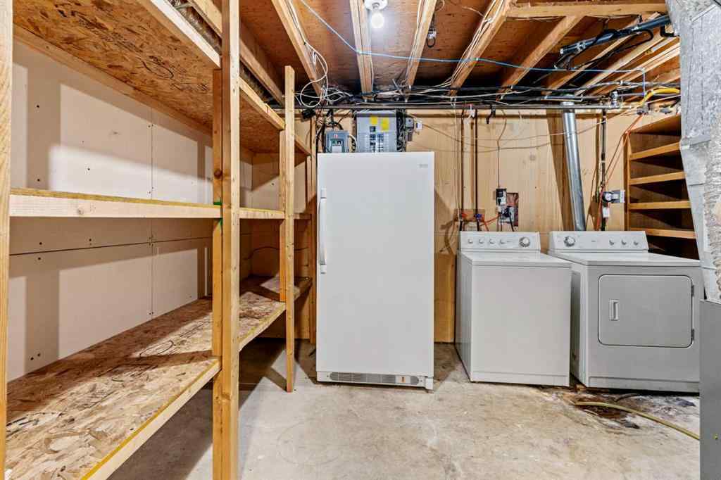 MLS® A2258825 - 212 Queen Anne Road SE in Queensland Calgary, Residential