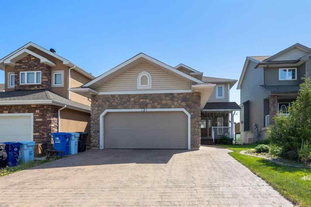 MLS® A2258826 - 121 Gravelstone Way  in Stonecreek Fort McMurray, Residential