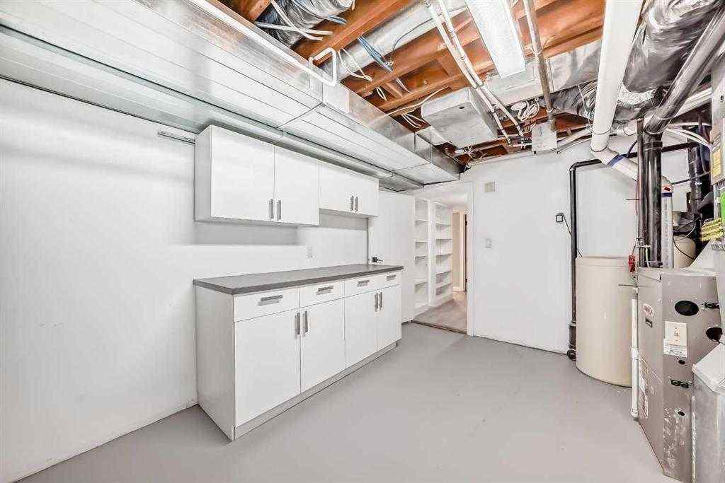 MLS® A2258828 - 3824 Brooklyn Crescent NW in Brentwood Calgary, Residential