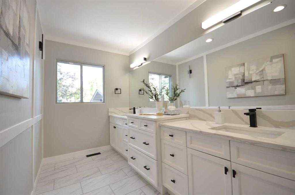 MLS® A2258828 - 3824 Brooklyn Crescent NW in Brentwood Calgary, Residential