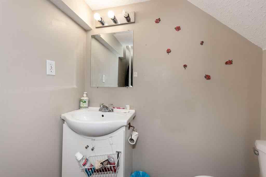 MLS® A2258830 - 10 Tarawood Lane NE in Taradale Calgary, Residential