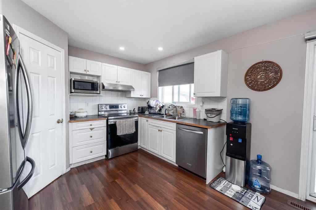 MLS® A2258830 - 10 Tarawood Lane NE in Taradale Calgary, Residential