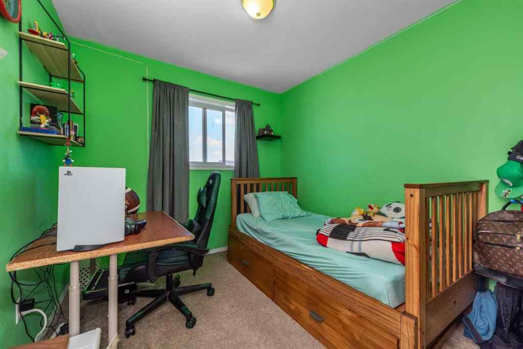 MLS® A2258830 - 10 Tarawood Lane NE in Taradale Calgary, Residential