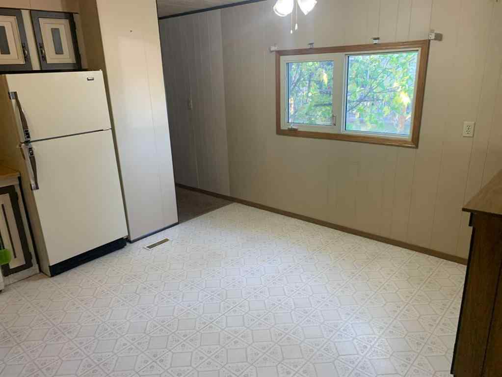 MLS® A2258843 - 225 4 street Street NW in NONE Sundre, Residential