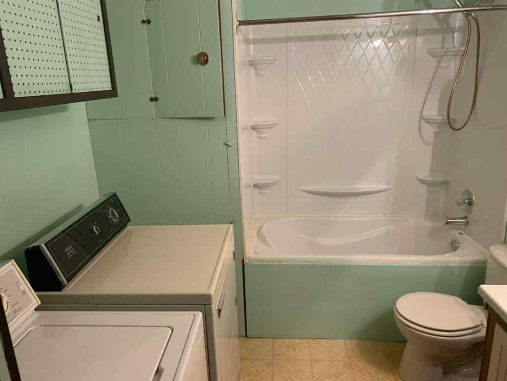 MLS® A2258843 - 225 4 street Street NW in NONE Sundre, Residential