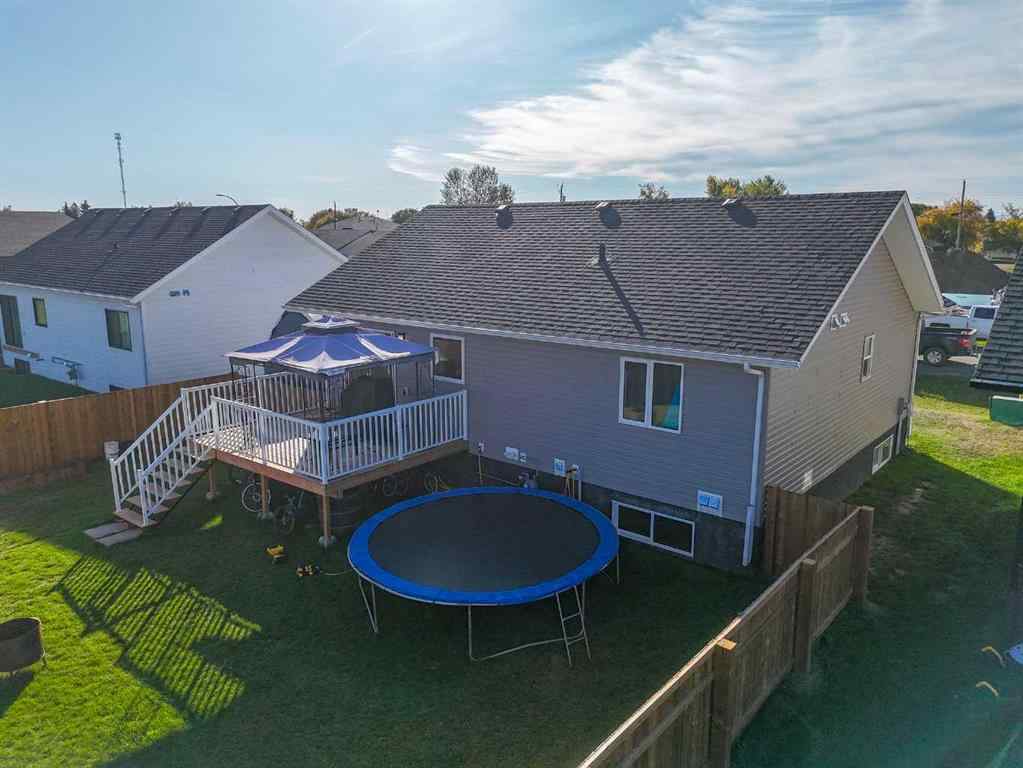 MLS® A2258844 - 10410 105 Avenue  in NONE La Crete, Residential