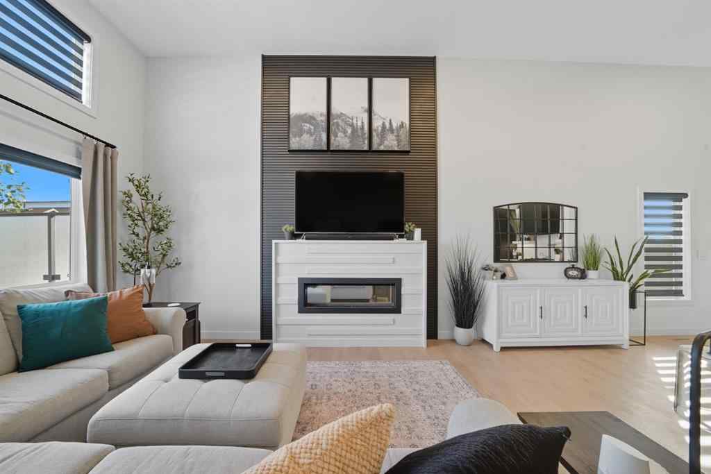 MLS® A2258854 - 42 Longmire Close  in Laredo Red Deer, Residential