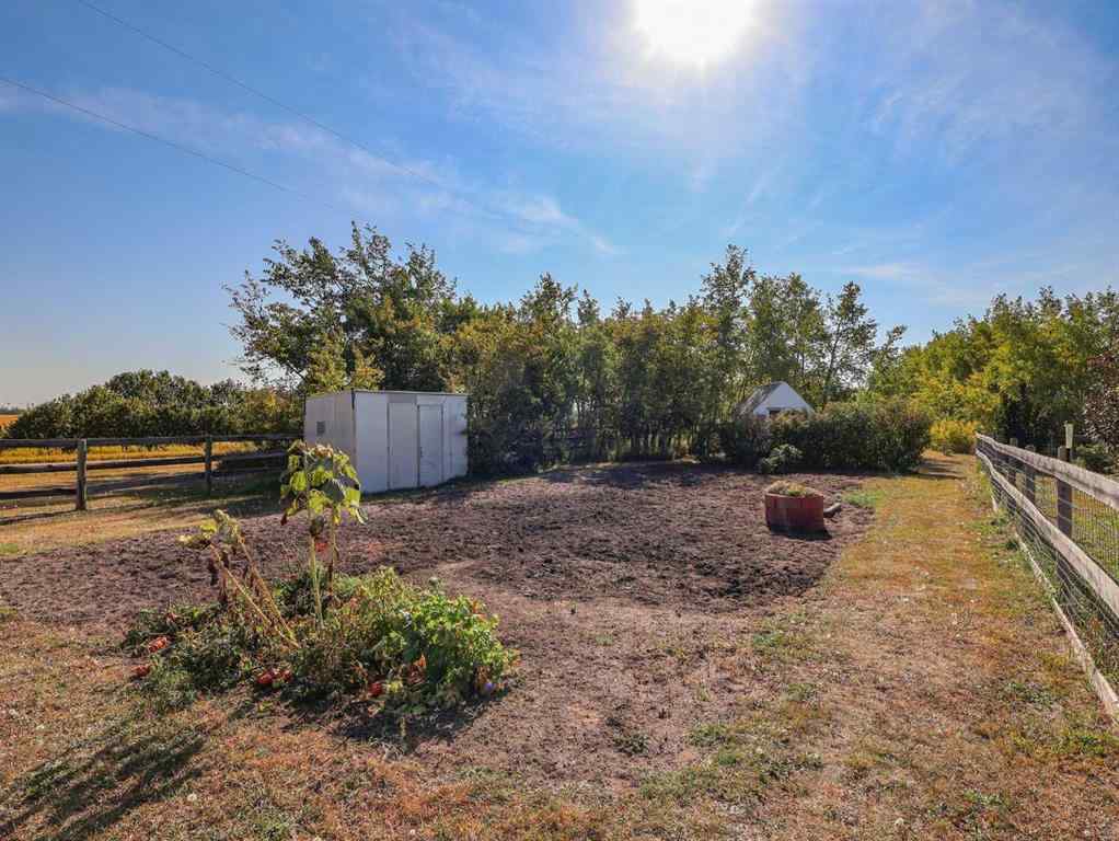 MLS® A2258859 - 41172 RR 17-3   in NONE Rural Stettler No. 6, County of, Residential