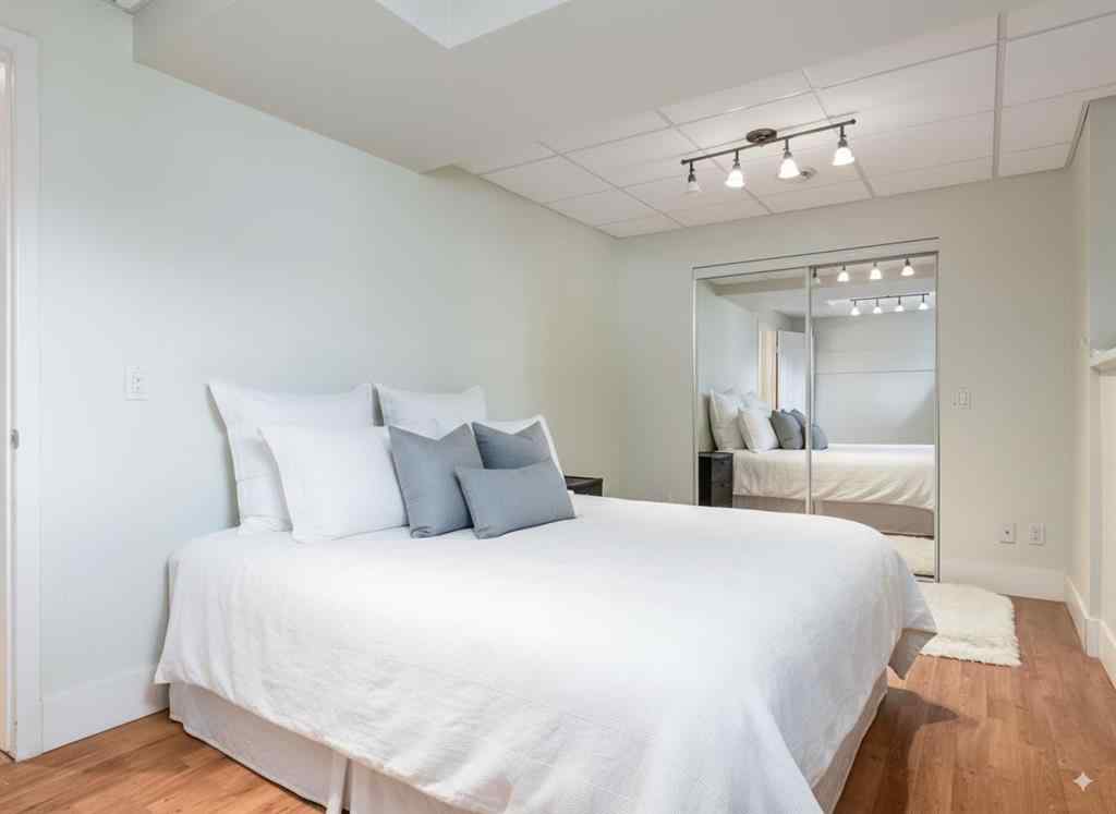 MLS® A2258861 - Unit #3 123 13 Avenue NE in Crescent Heights Calgary, Residential