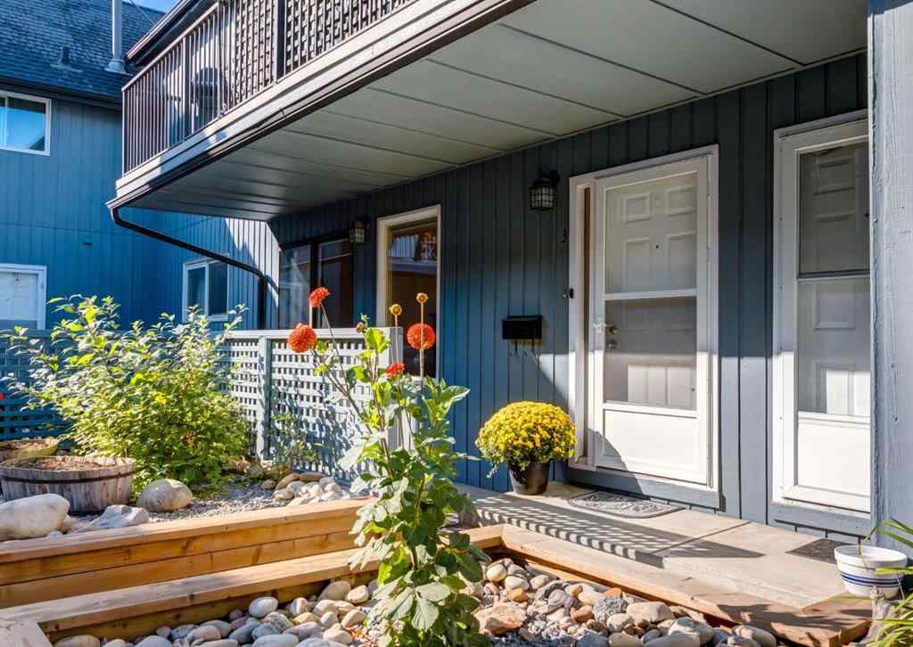 MLS® A2258861 - Unit #3 123 13 Avenue NE in Crescent Heights Calgary, Residential