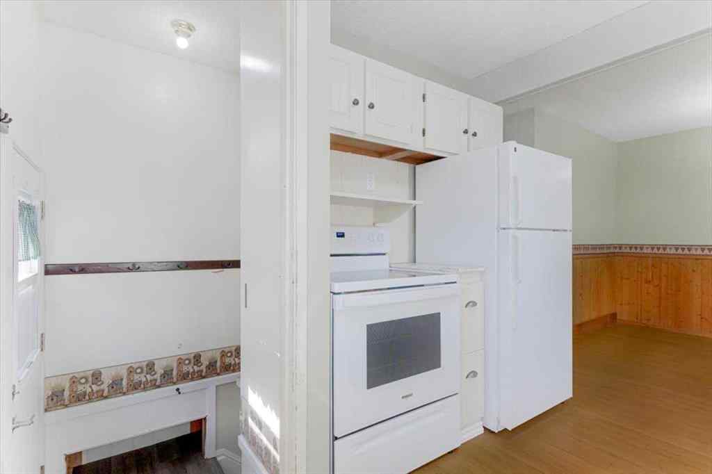 MLS® A2258866 - 123 7 Avenue SW in NONE High River, Residential