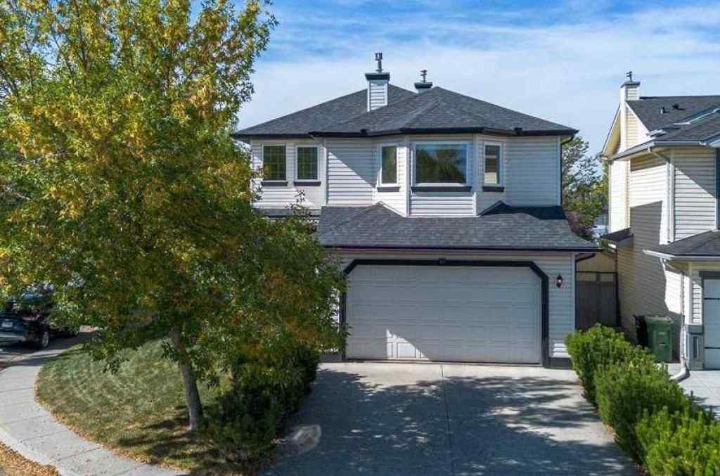 MLS® A2258869 - 10 Douglas Glen Crescent SE in Douglasdale/Glen Calgary, Residential