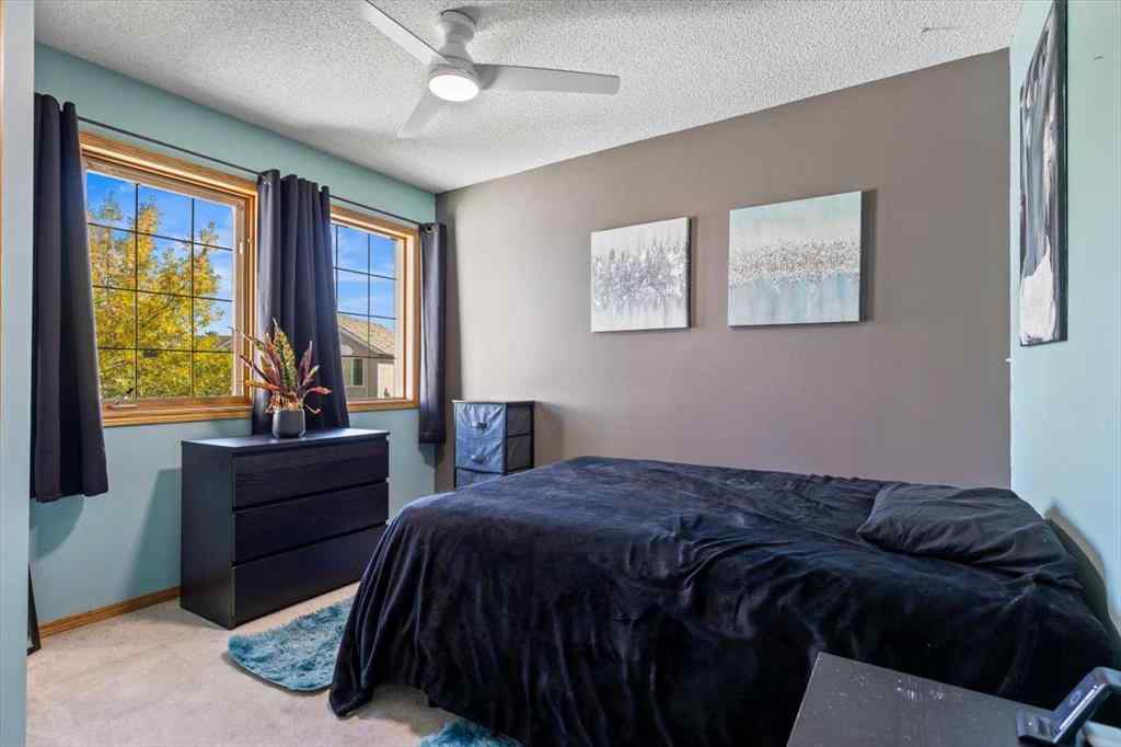 MLS® A2258869 - 10 Douglas Glen Crescent SE in Douglasdale/Glen Calgary, Residential