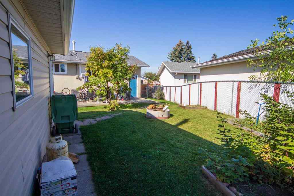 MLS® A2258870 - 1251 Penedo Crescent SE in Penbrooke Meadows Calgary, Residential