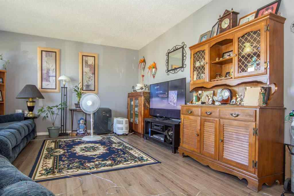 MLS® A2258870 - 1251 Penedo Crescent SE in Penbrooke Meadows Calgary, Residential