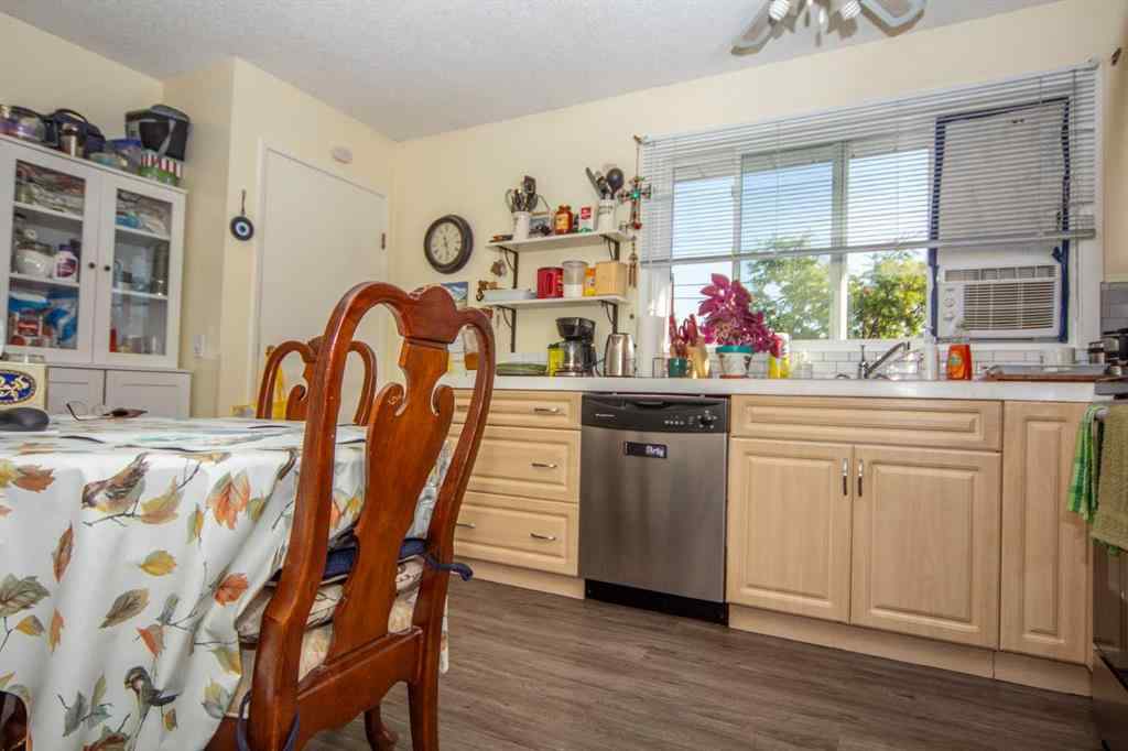 MLS® A2258870 - 1251 Penedo Crescent SE in Penbrooke Meadows Calgary, Residential