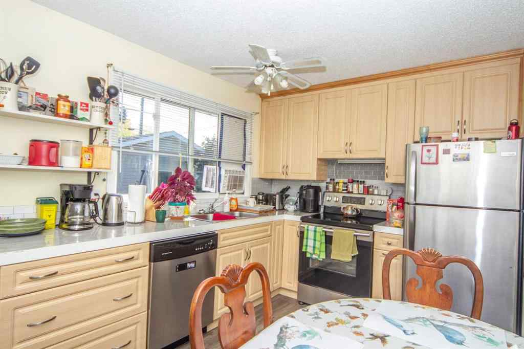 MLS® A2258870 - 1251 Penedo Crescent SE in Penbrooke Meadows Calgary, Residential