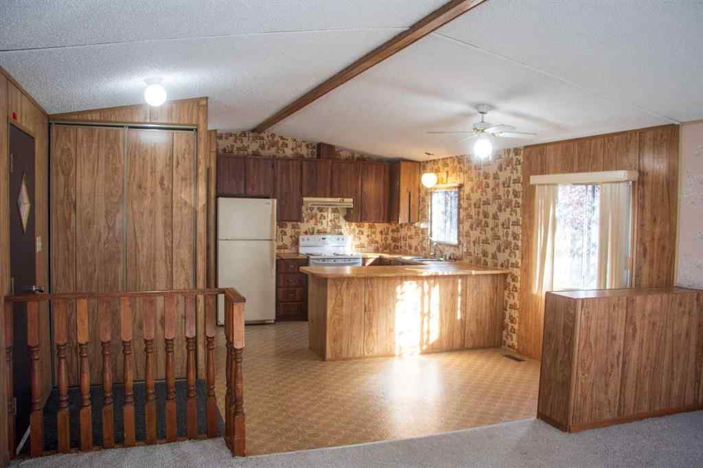 MLS® A2258880 - 320 4 Street NW in NONE Sundre, Residential