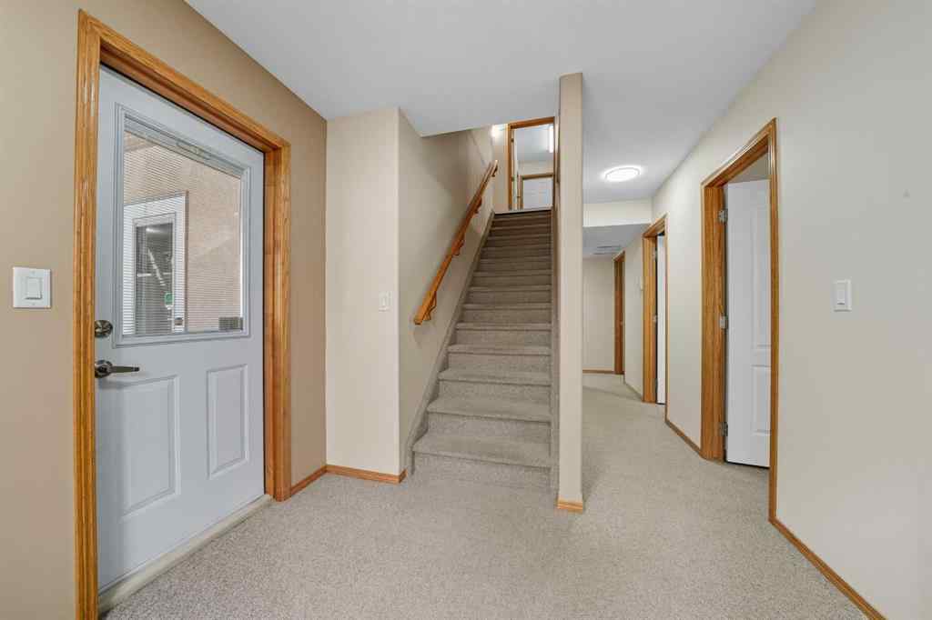 MLS® A2258882 - 5409 44A Street Close  in Westpark Meadows Innisfail, Residential