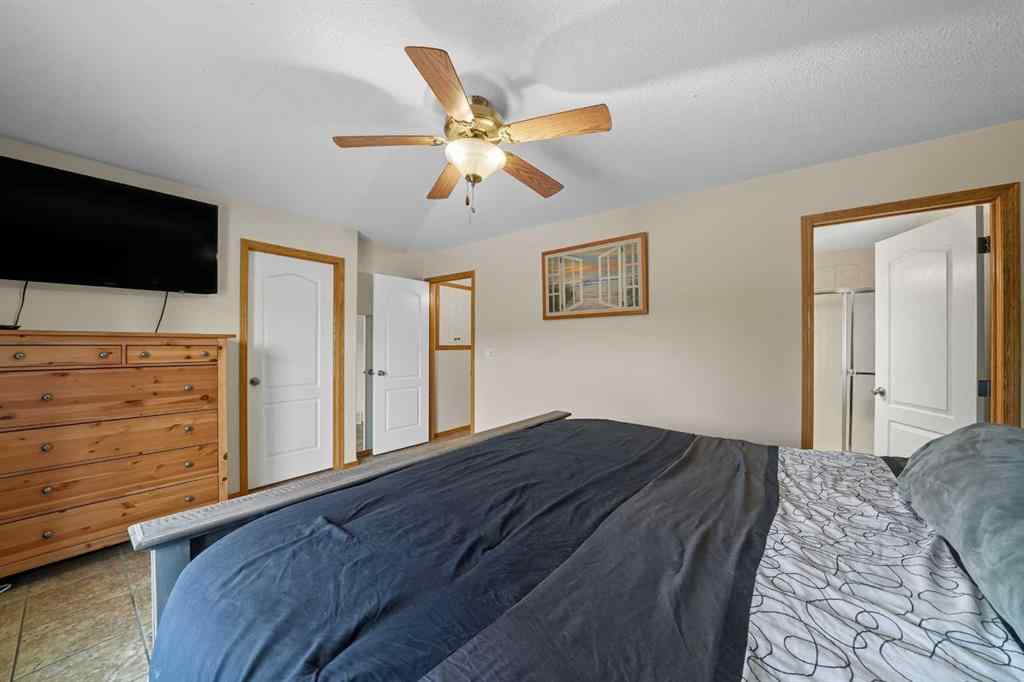 MLS® A2258882 - 5409 44A Street Close  in Westpark Meadows Innisfail, Residential