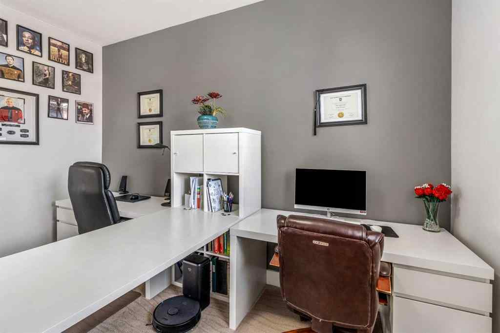 MLS® A2258883 - 3115 22 Street E in NONE Coaldale, Residential